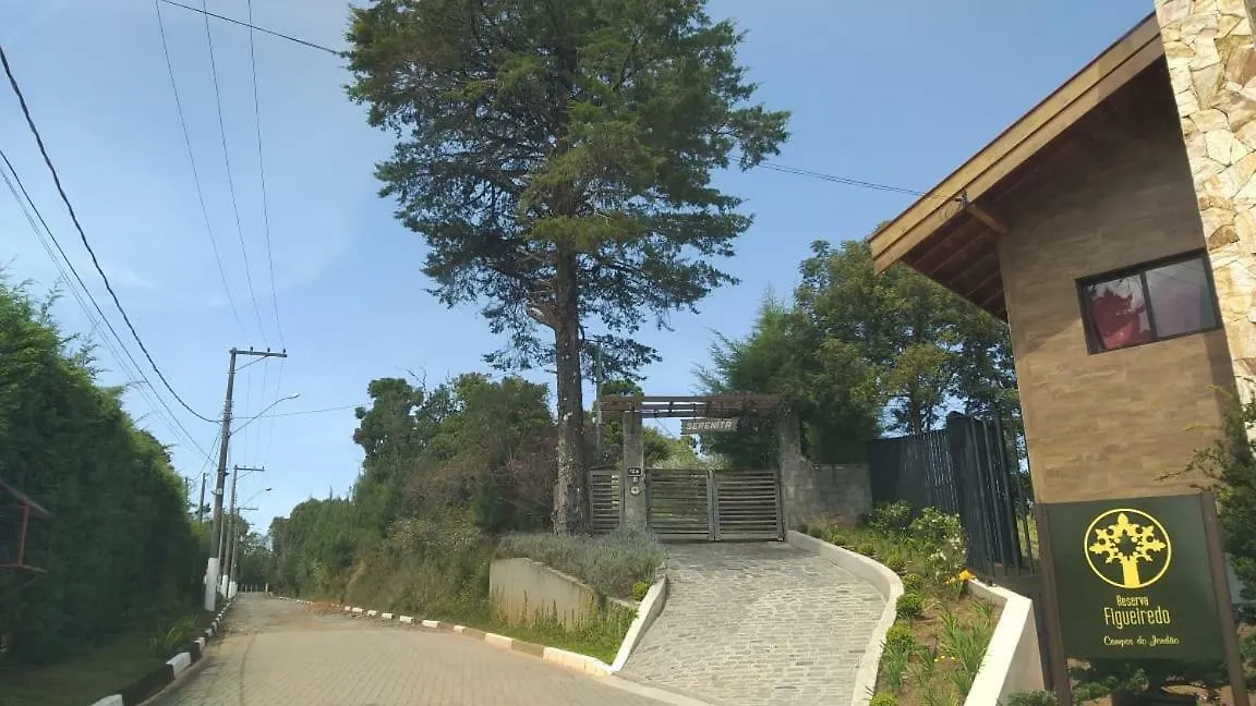Holiday home Casa Completa Ensolarada No Alto Do Capivari Com Vista Infinita Villa Campos do Jordao